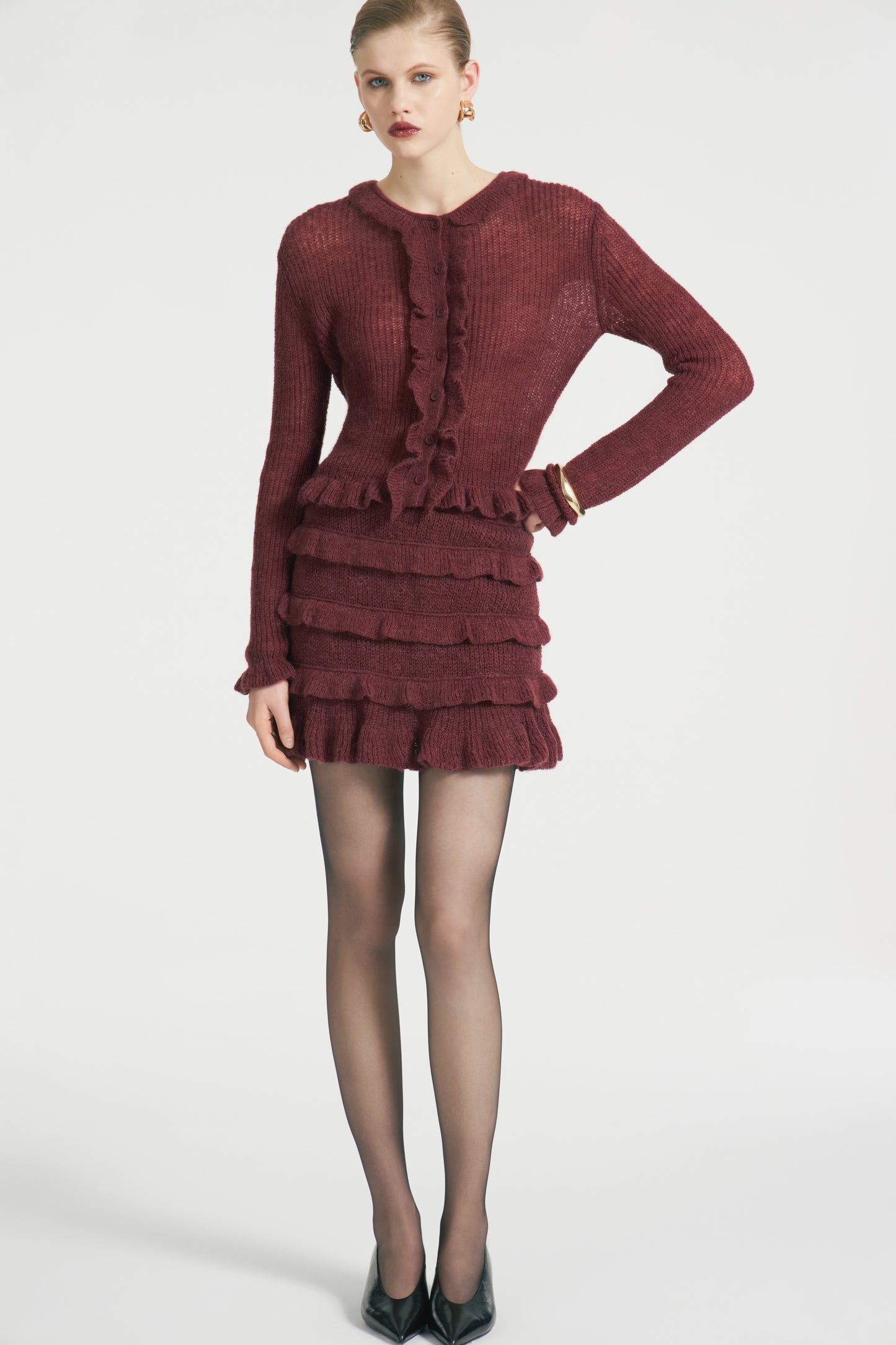 MAROON