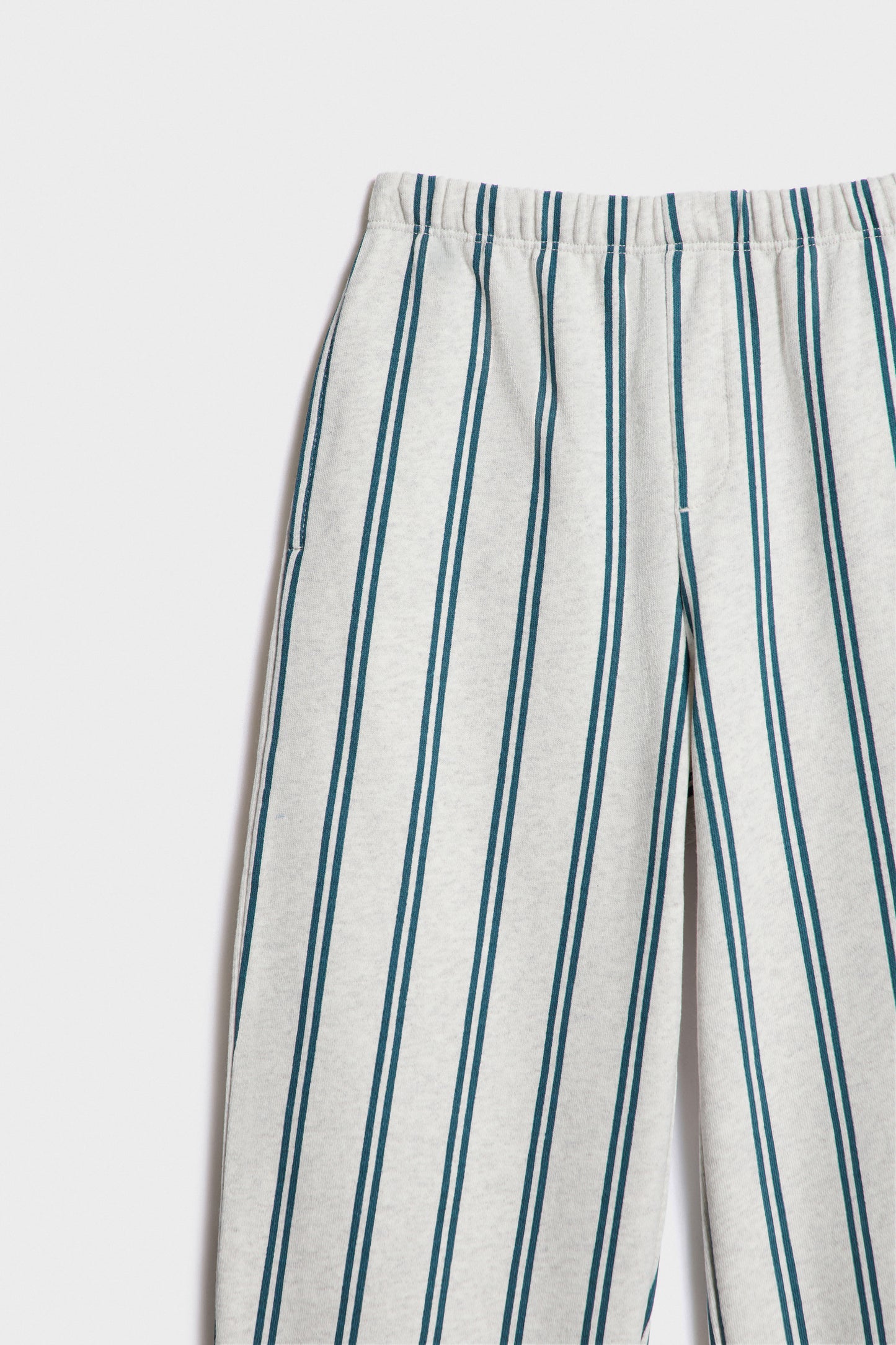 LIGHT GREY MELANGE