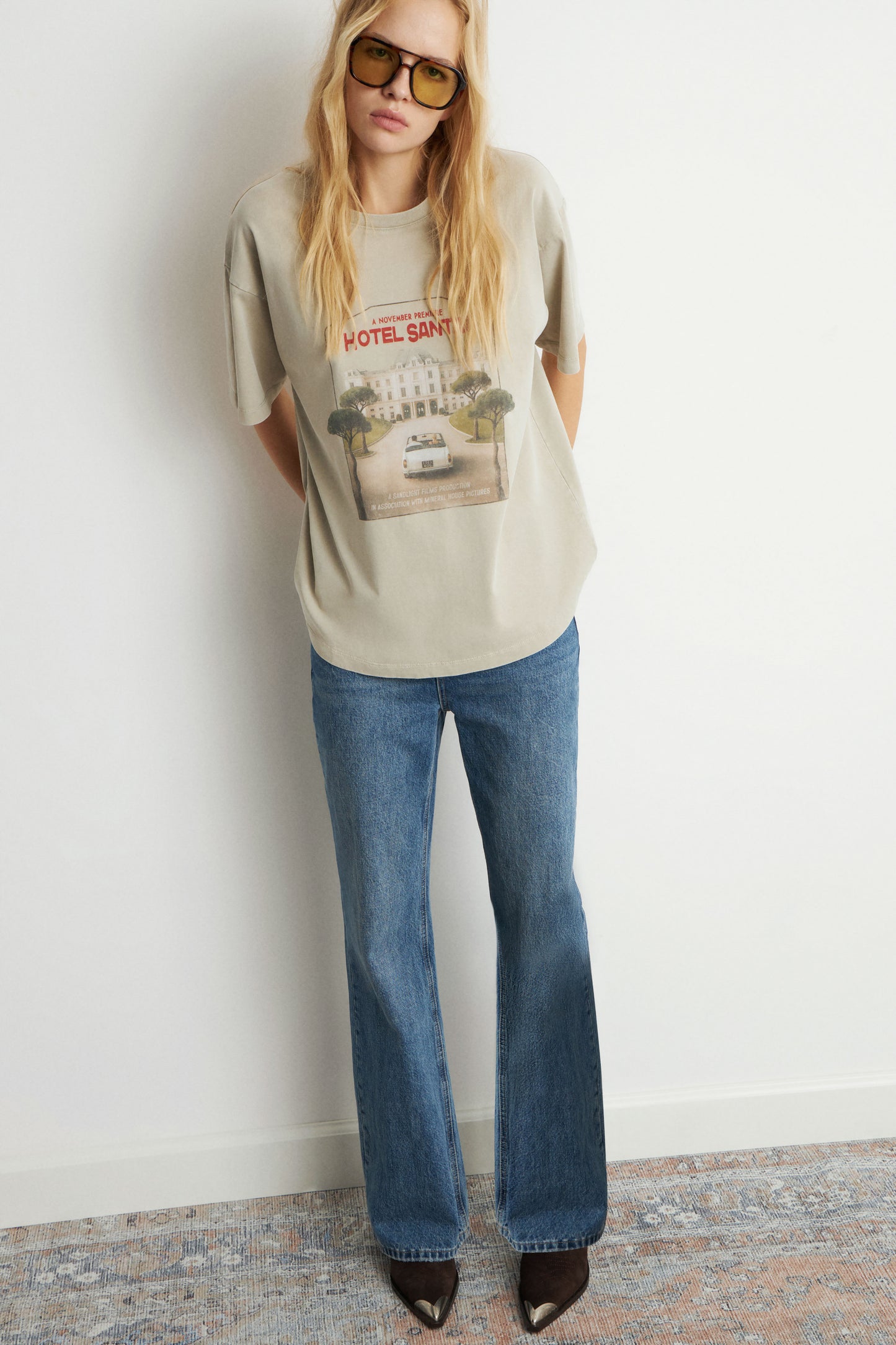 GREY KHAKI