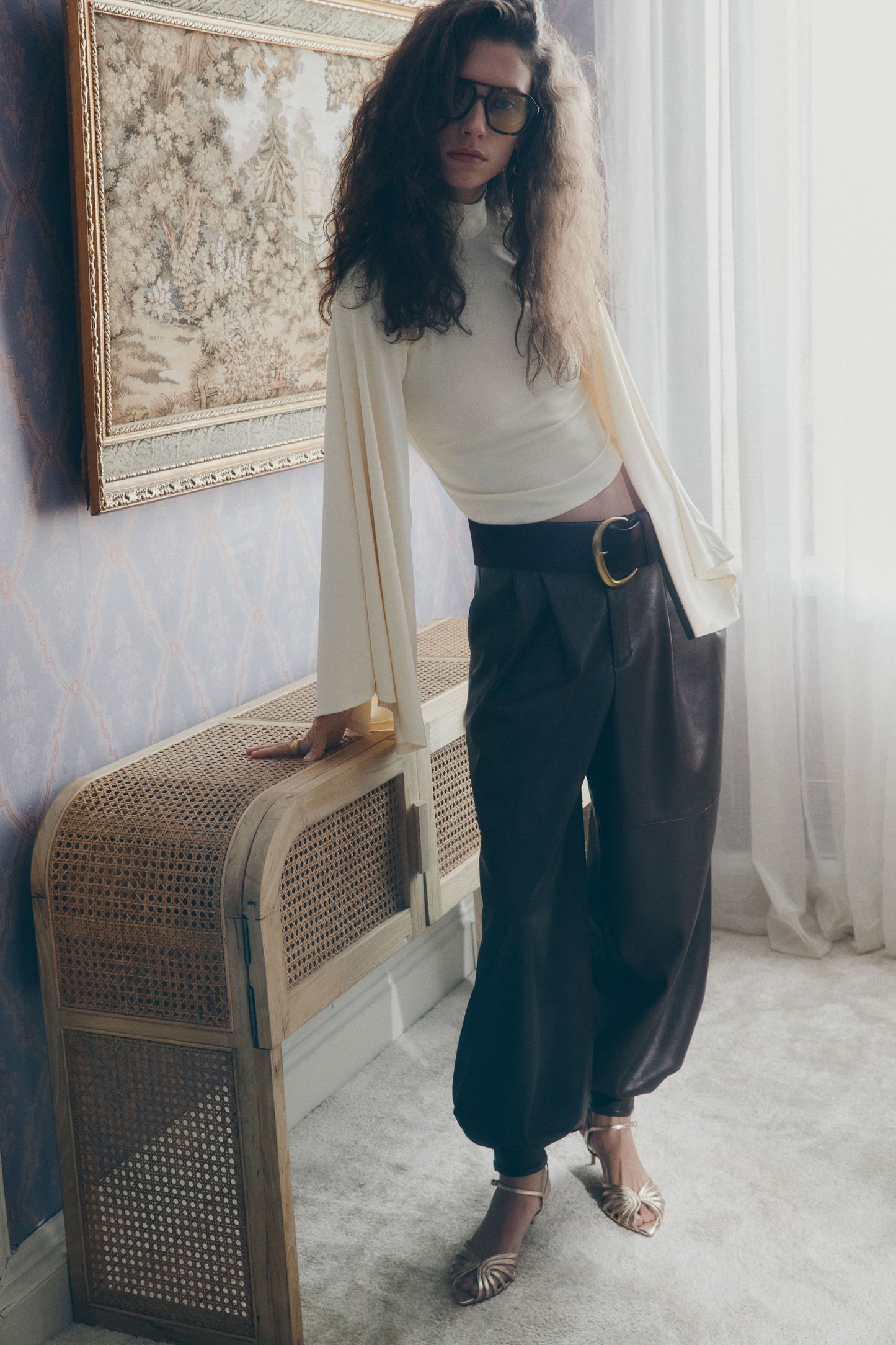 IVORY