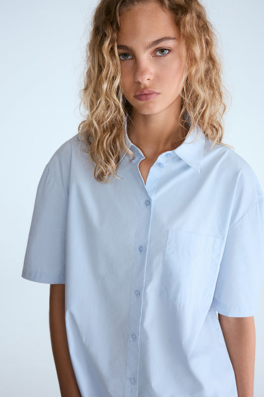 LIGHT BLUE