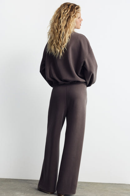 DARK BEIGE