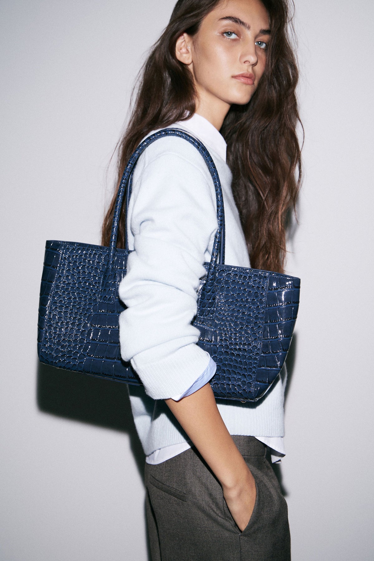DARK BLUE
