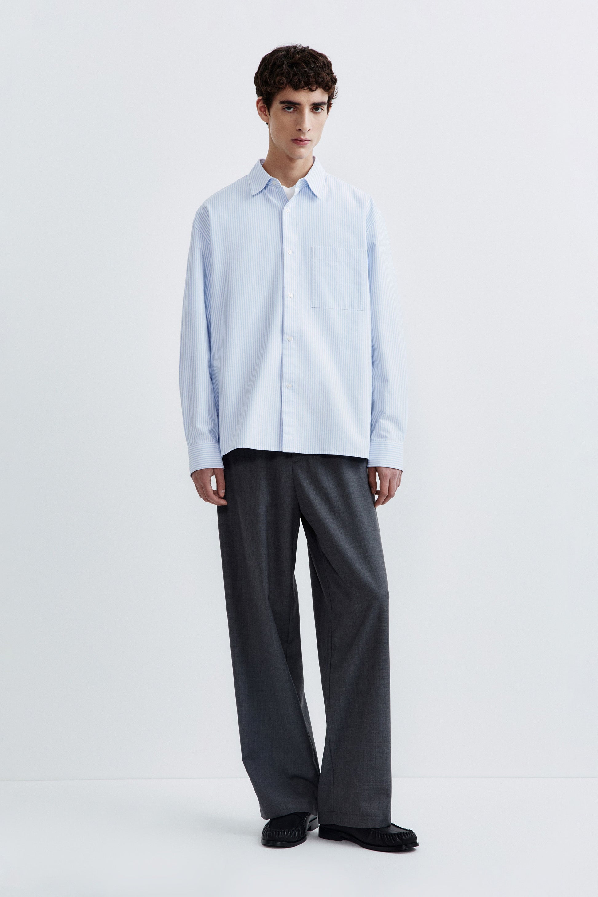 WHITE/BLUE