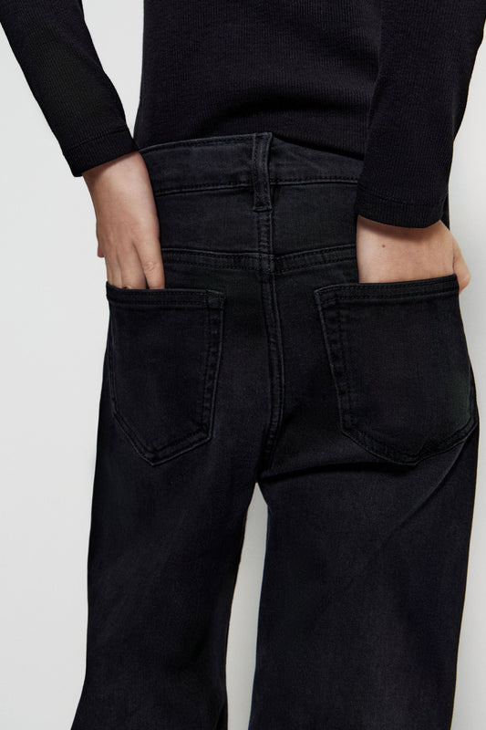 JET BLACK