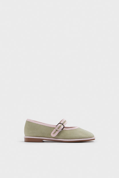 LIGHT OLIVE