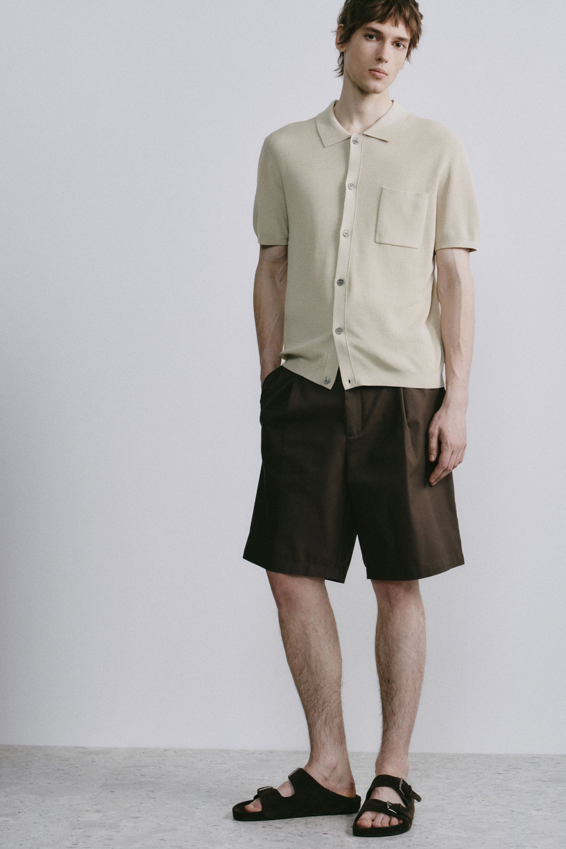 LIGHT BEIGE