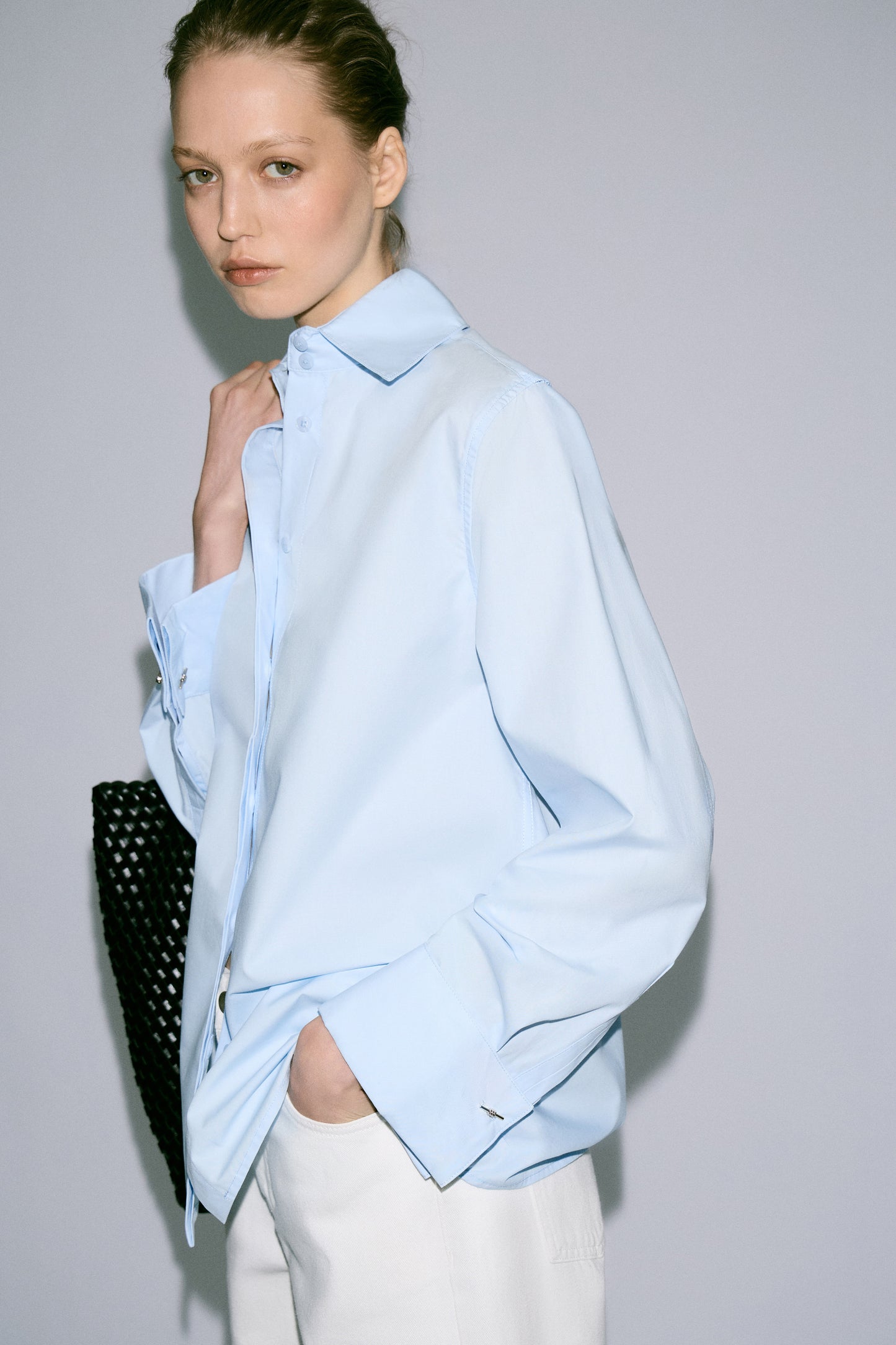 LIGHT BLUE