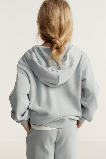 GREY BLUE