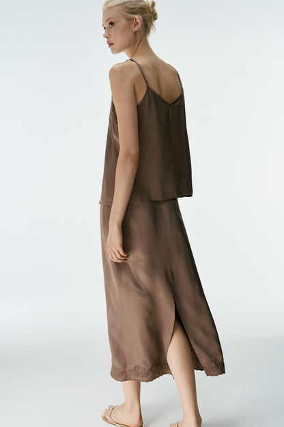GRAY BROWN