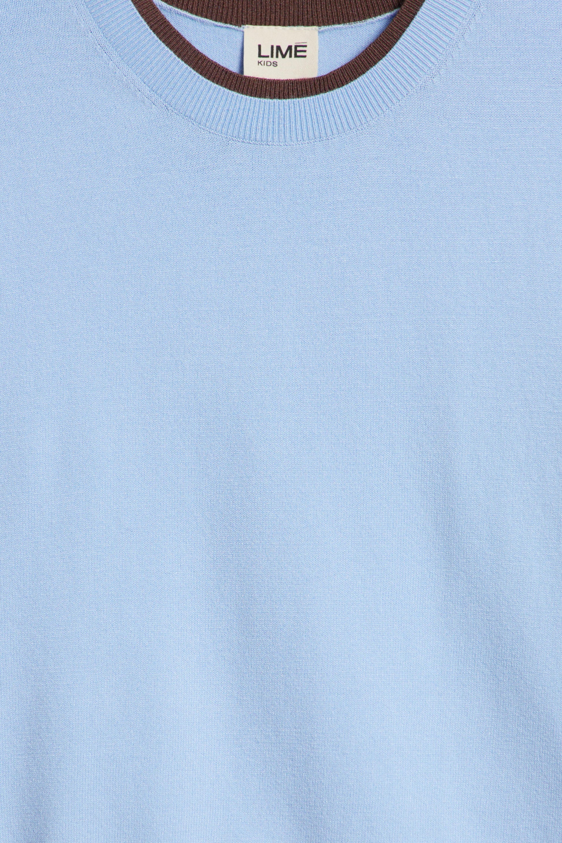 LIGHT BLUE