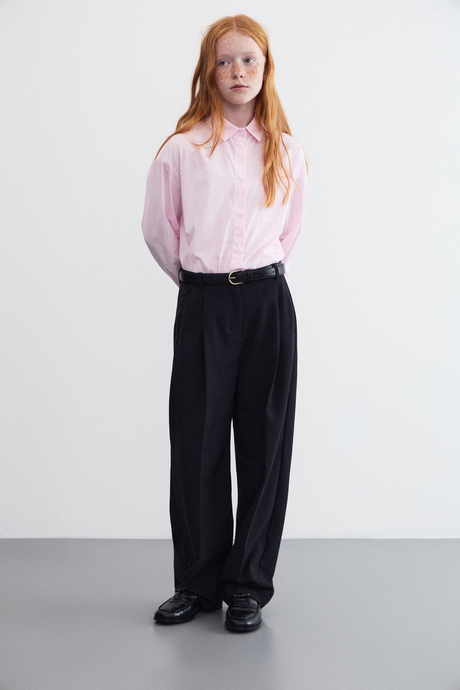 LIGHT PINK