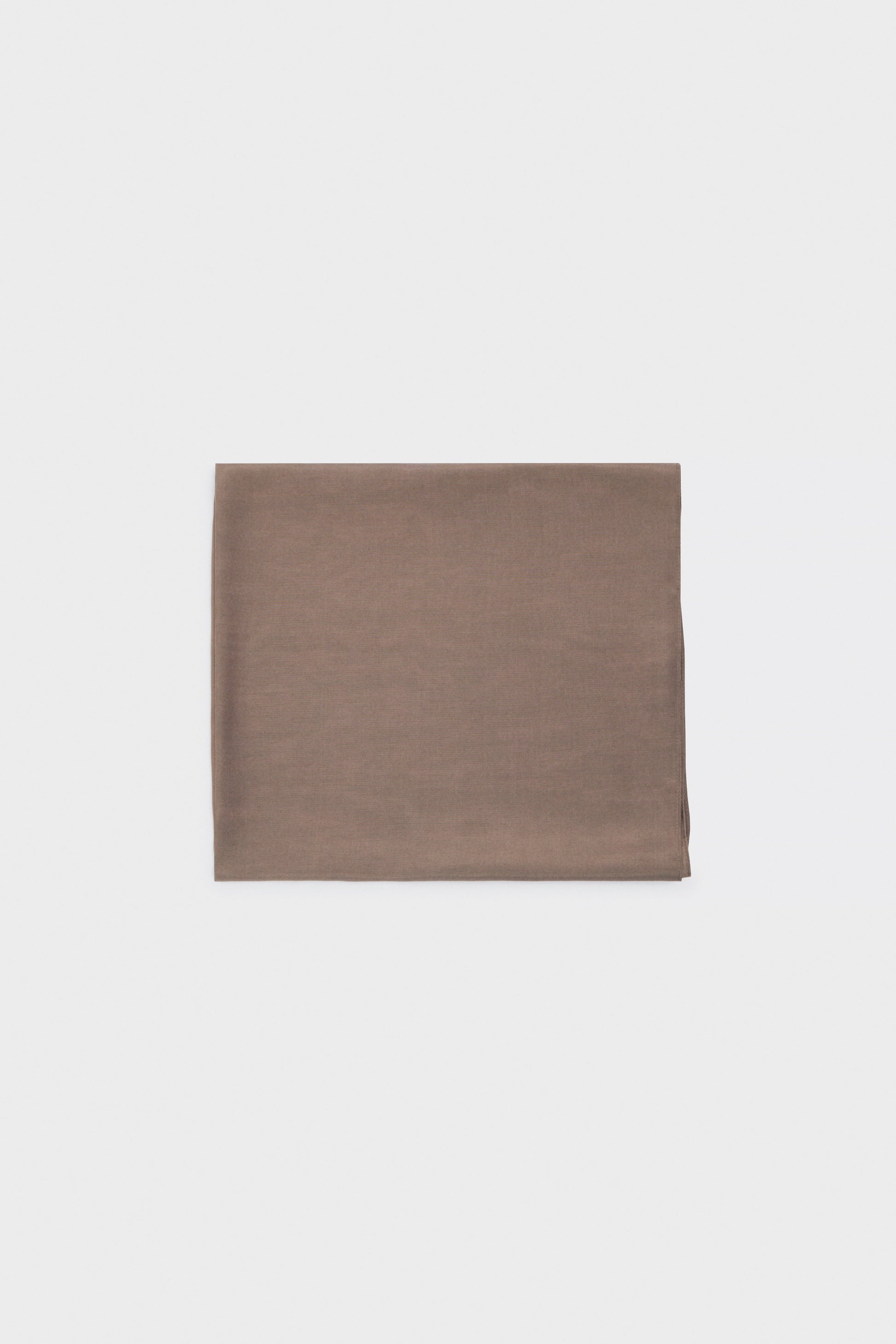 GRAY BROWN