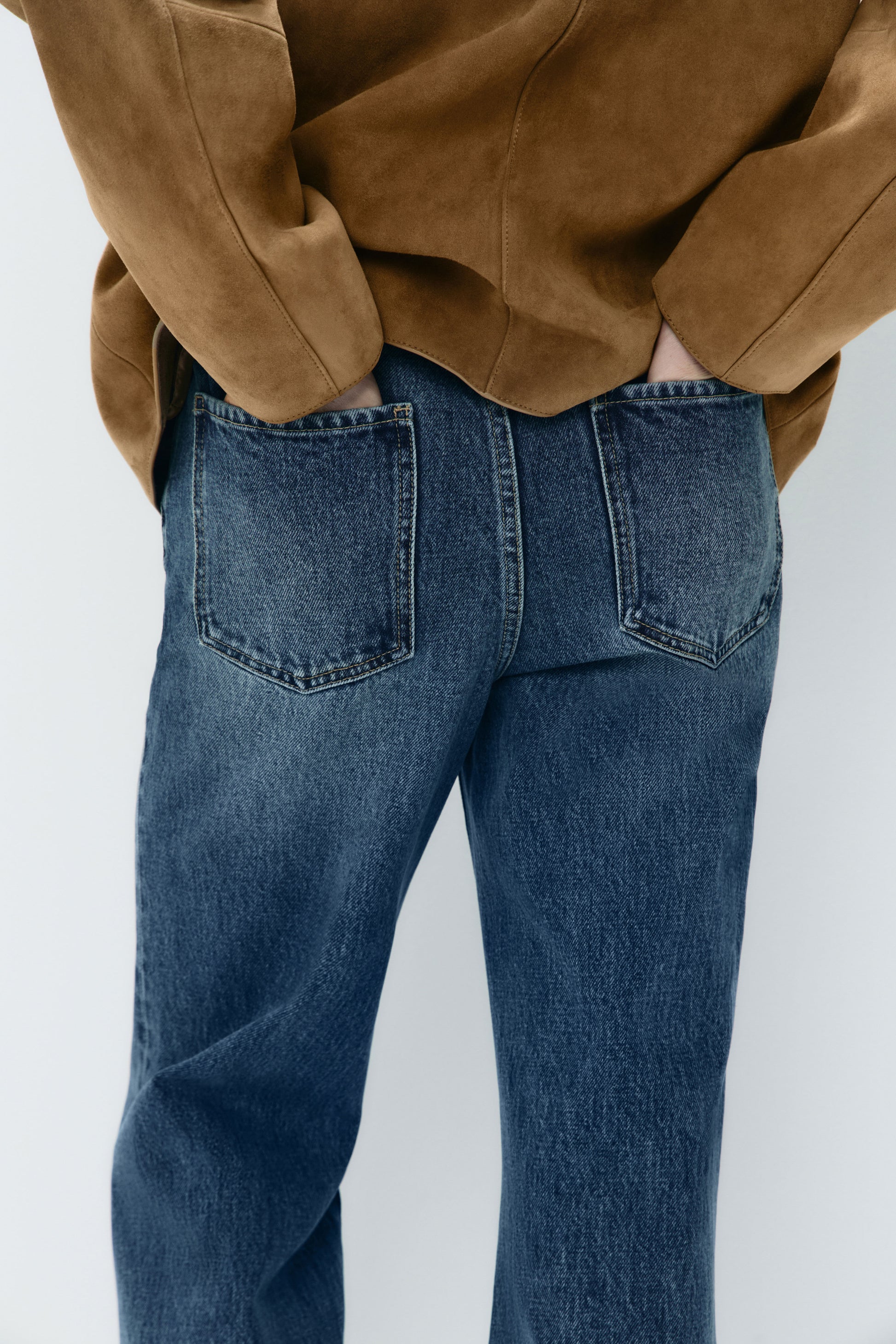 VINTAGE BLUE