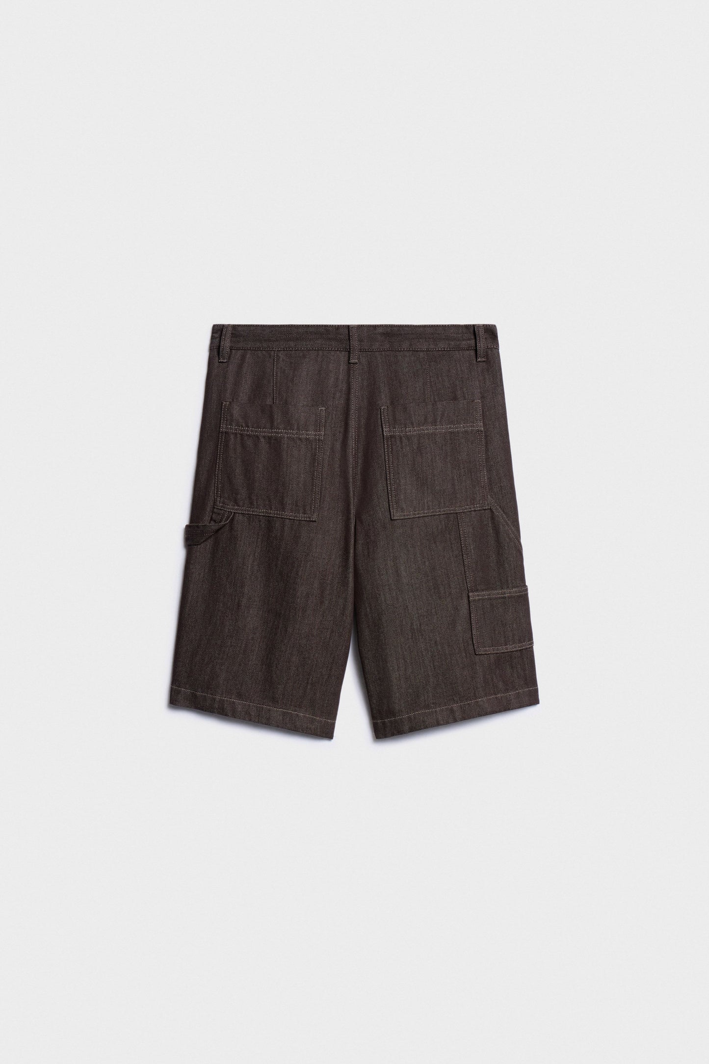 DARK BROWN
