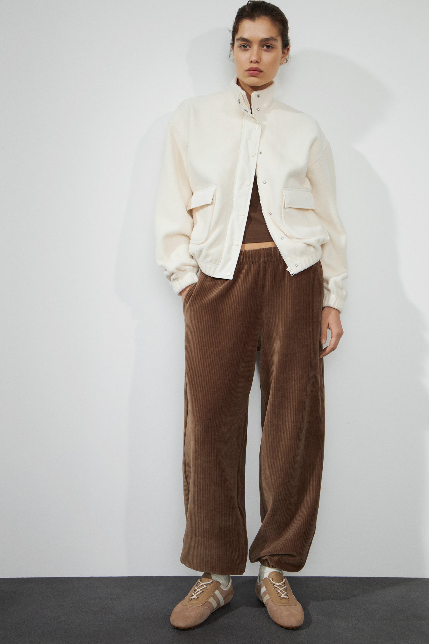NUDE BEIGE