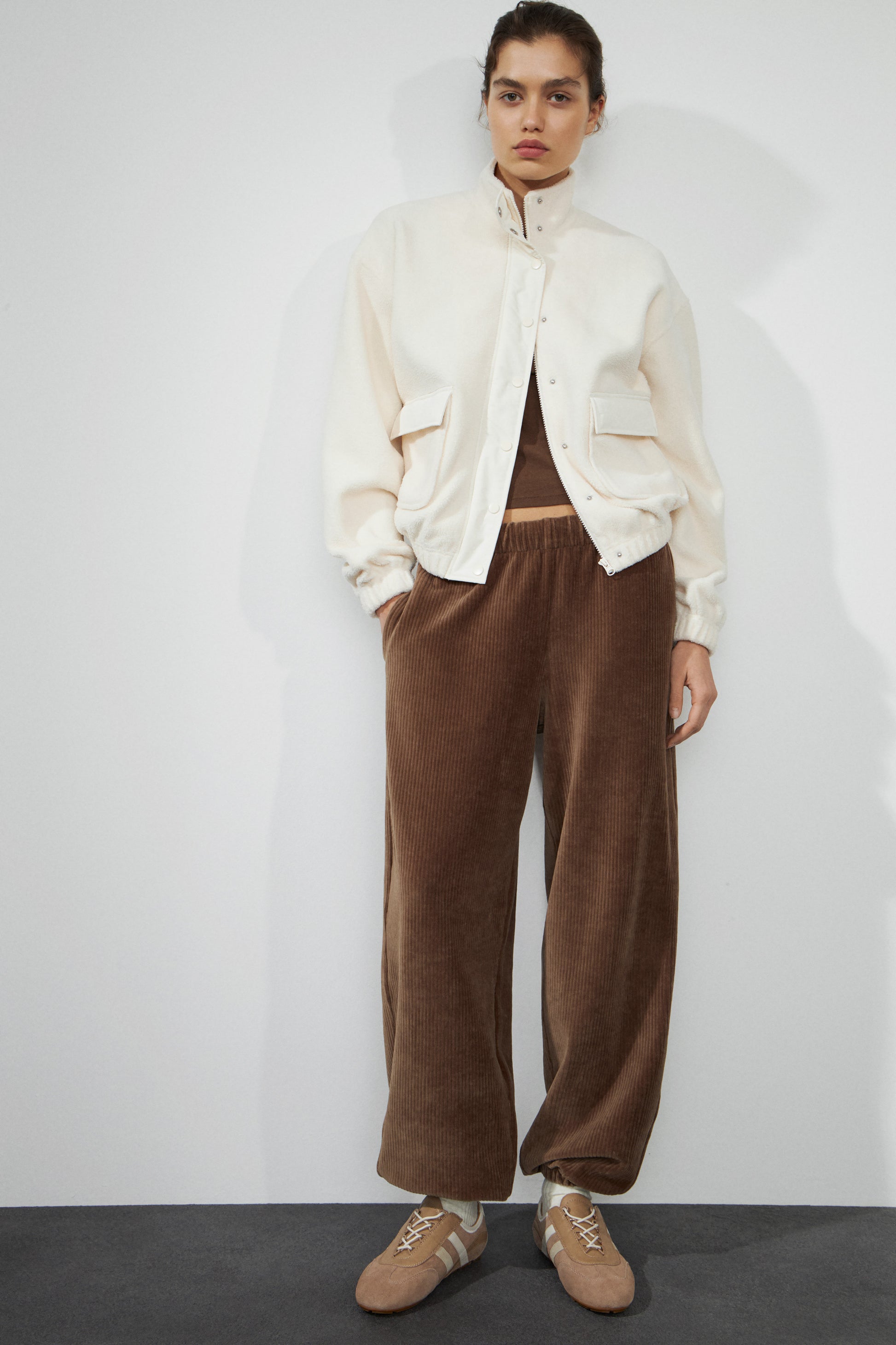 NUDE BEIGE