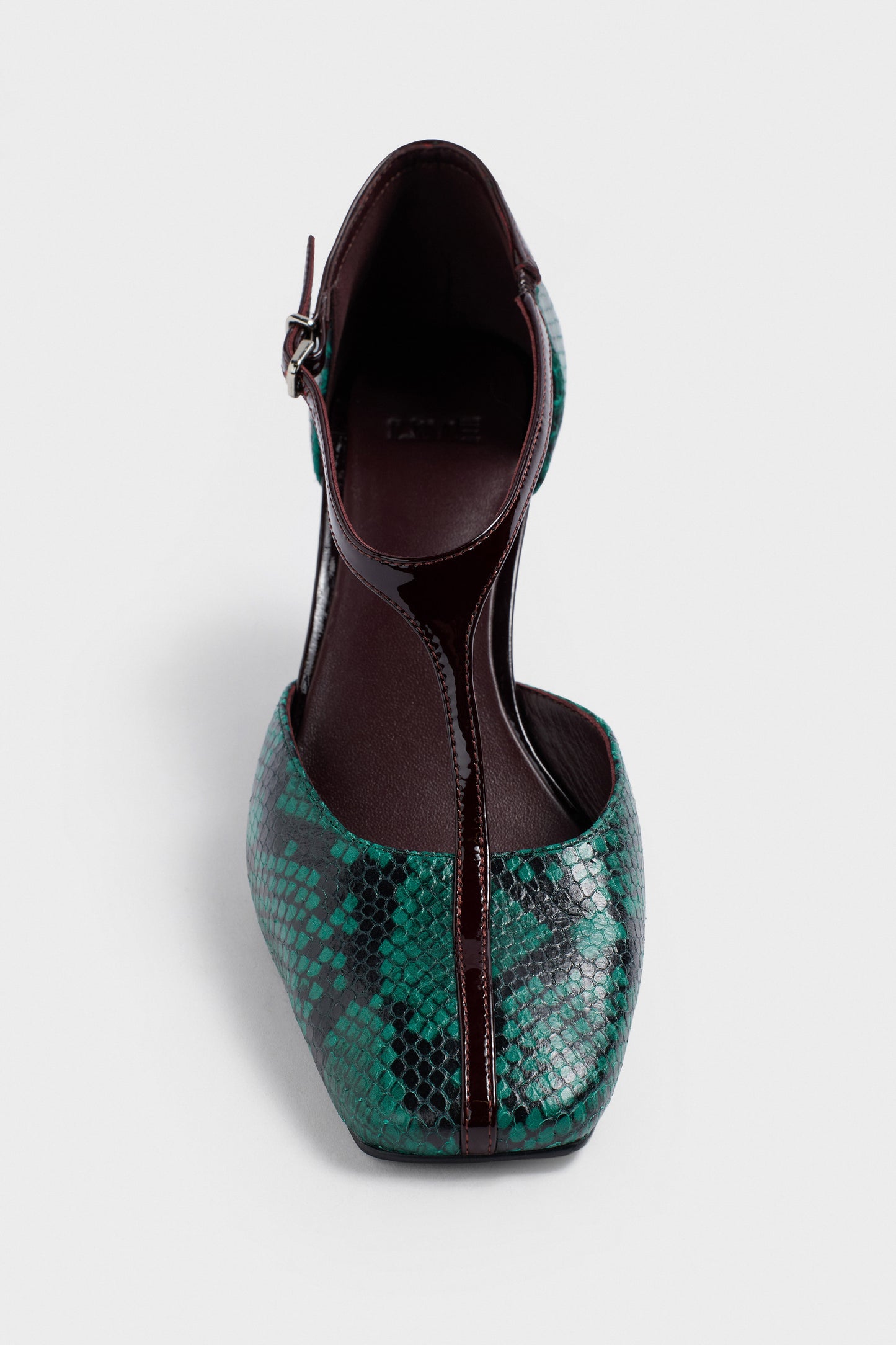 DARK GREEN