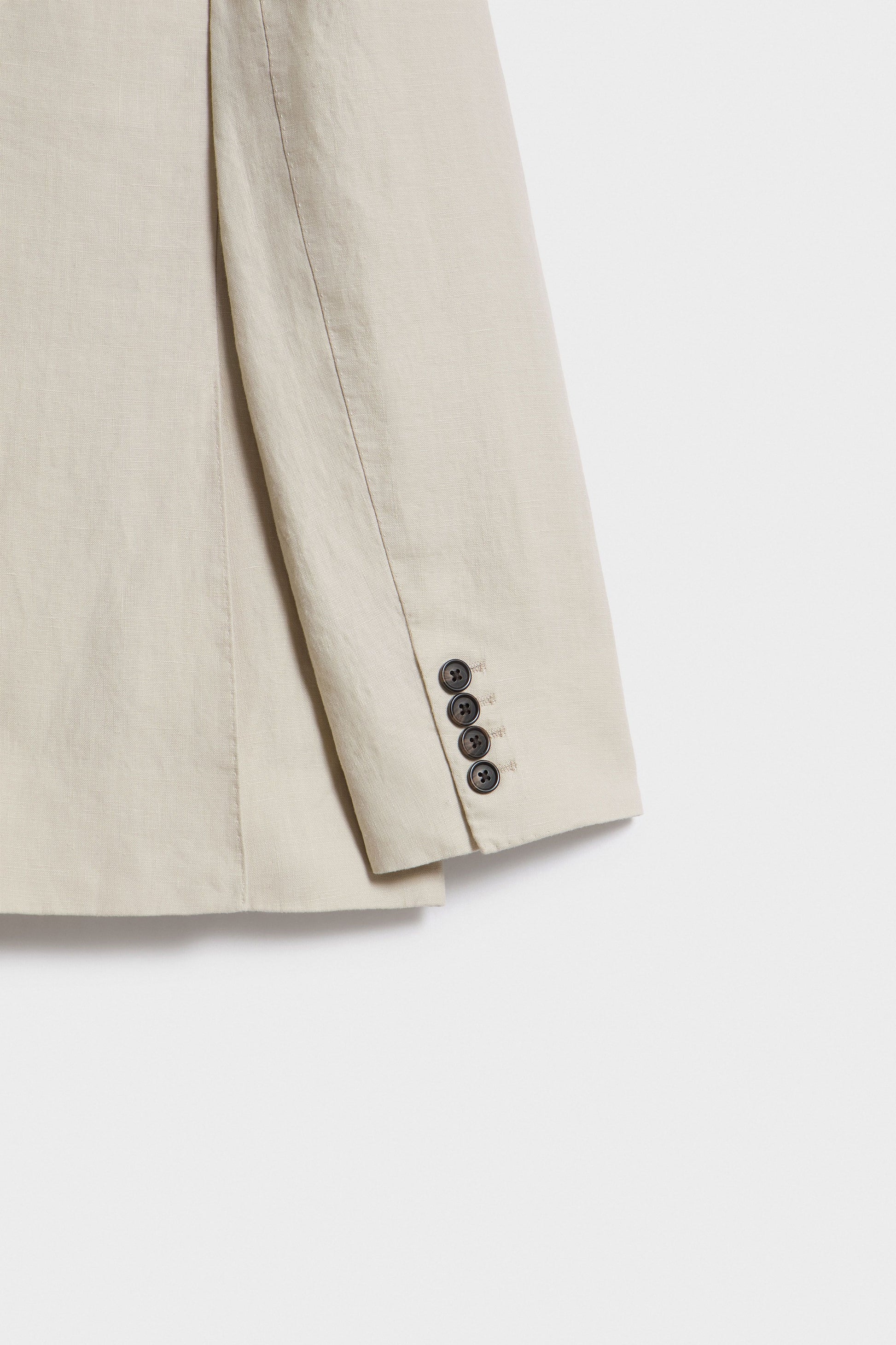 LIGHT BEIGE