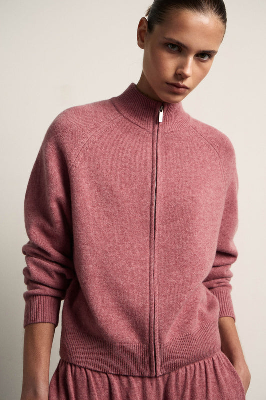 DUSTY ROSE