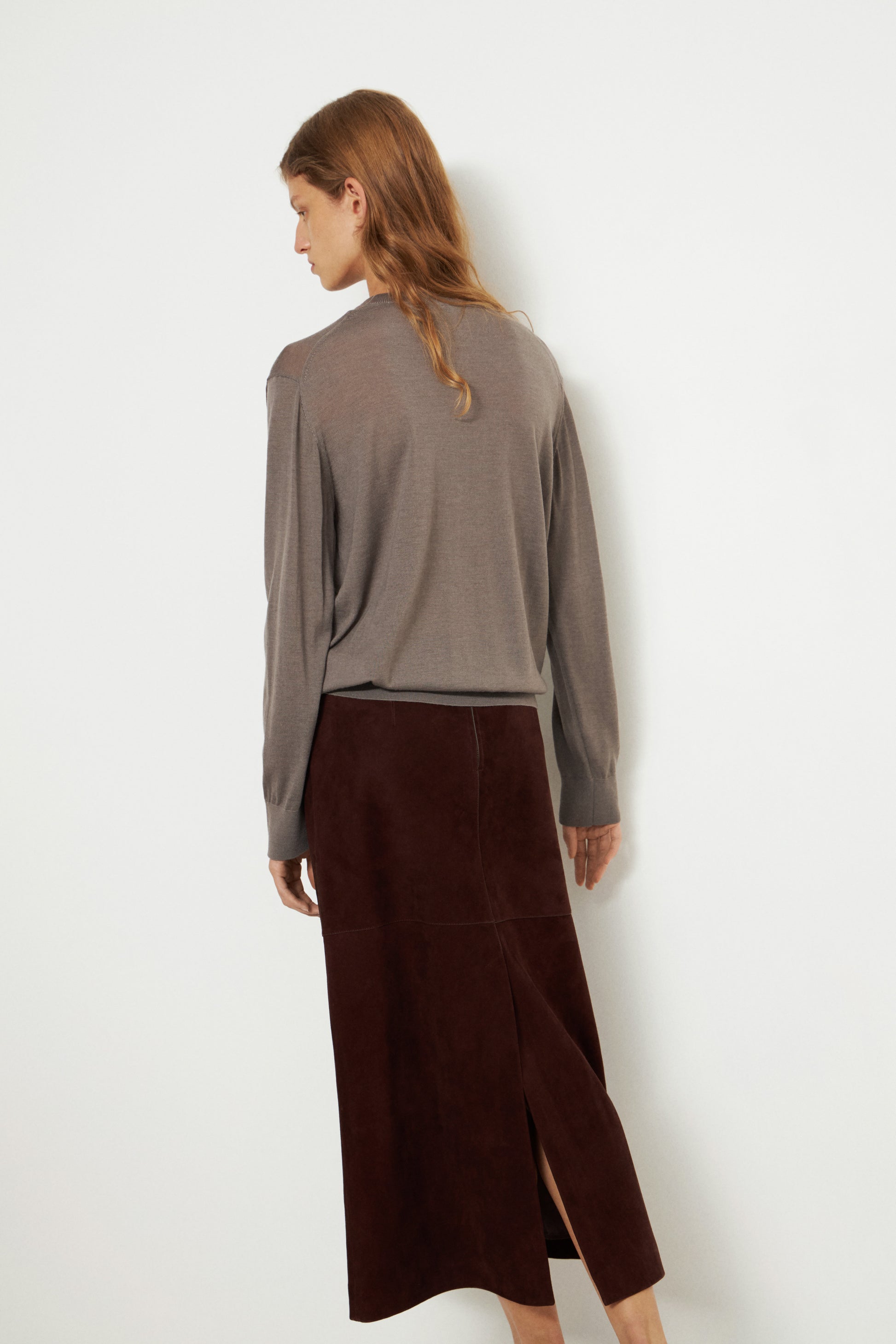 DARK GREY