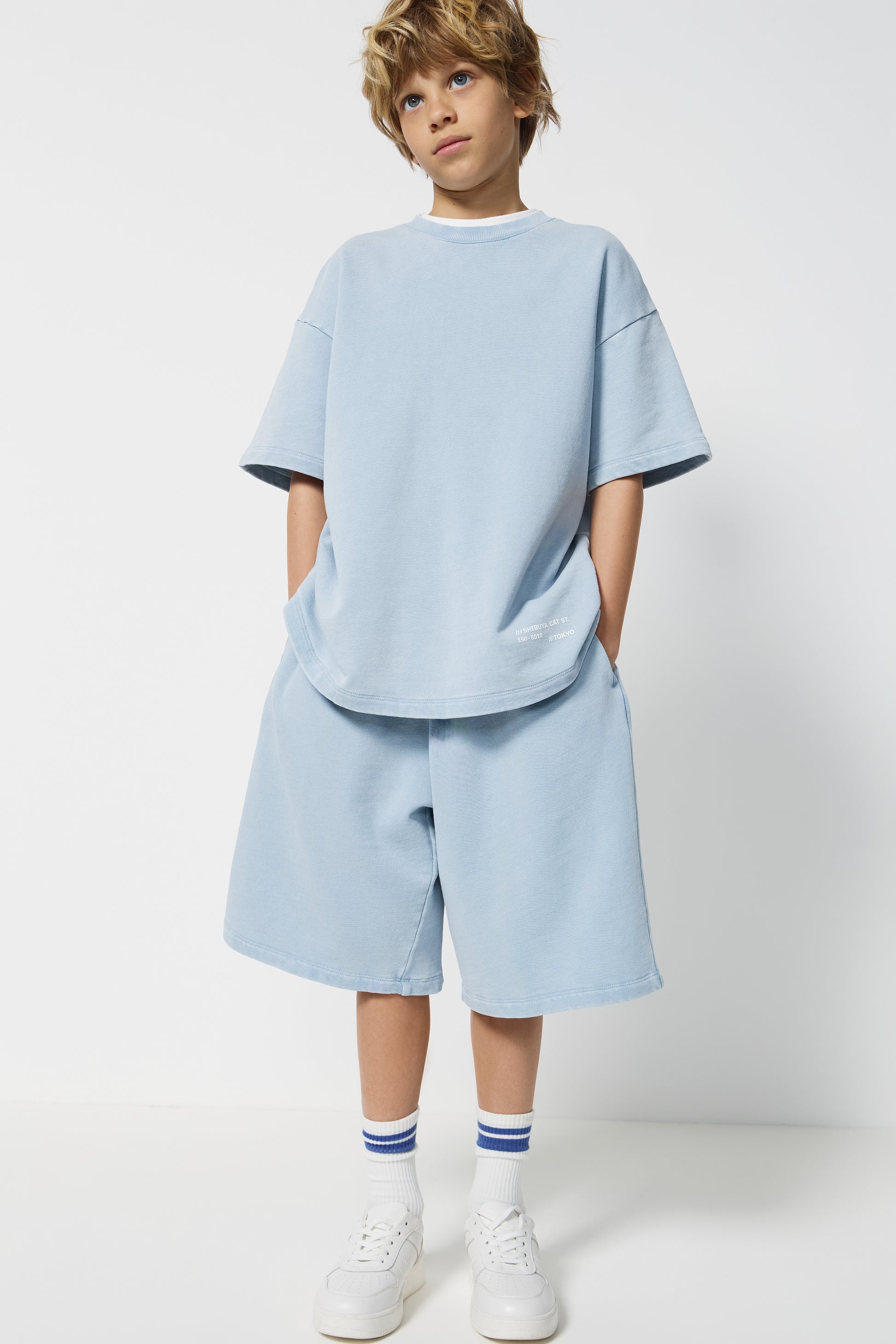 GREY BLUE