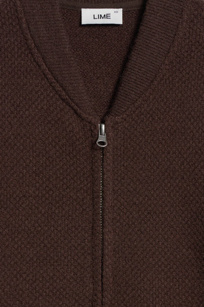 DARK BROWN