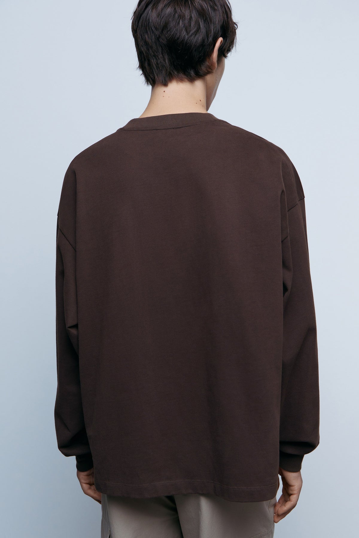 DARK BROWN