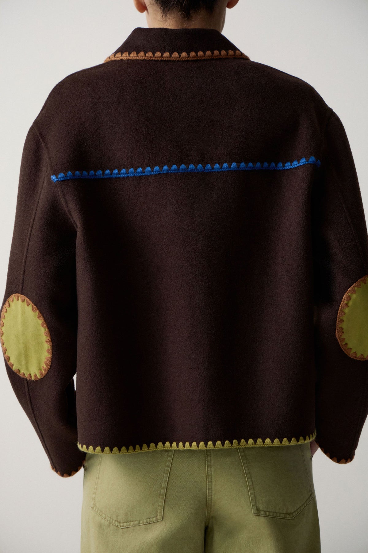 DARK BROWN