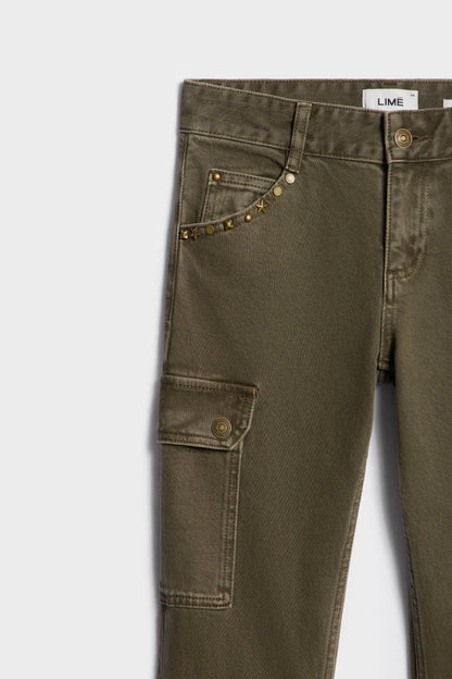 KHAKI