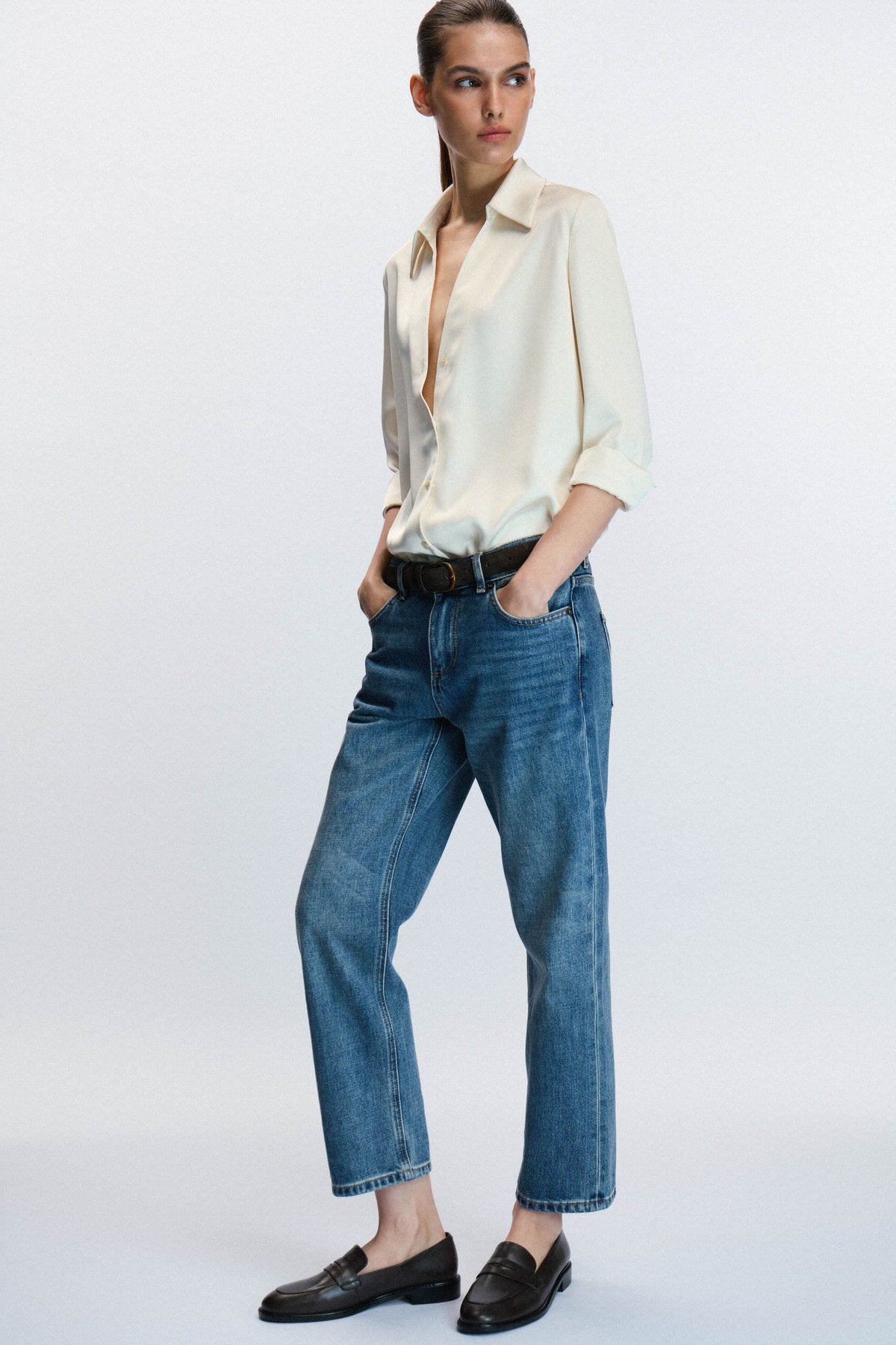 VINTAGE BLUE