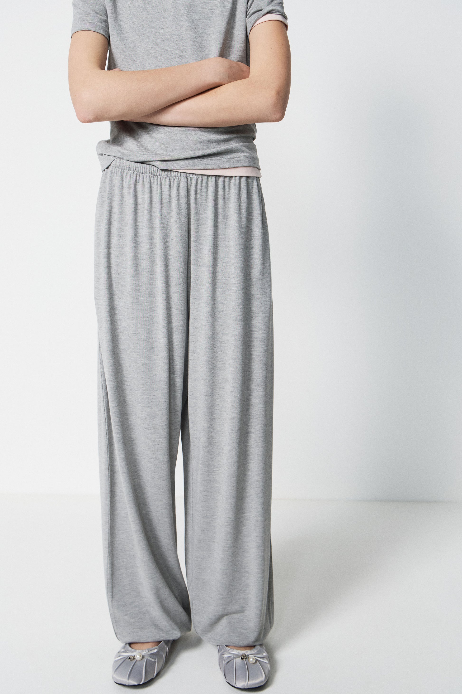 LIGHT GREY MELANGE
