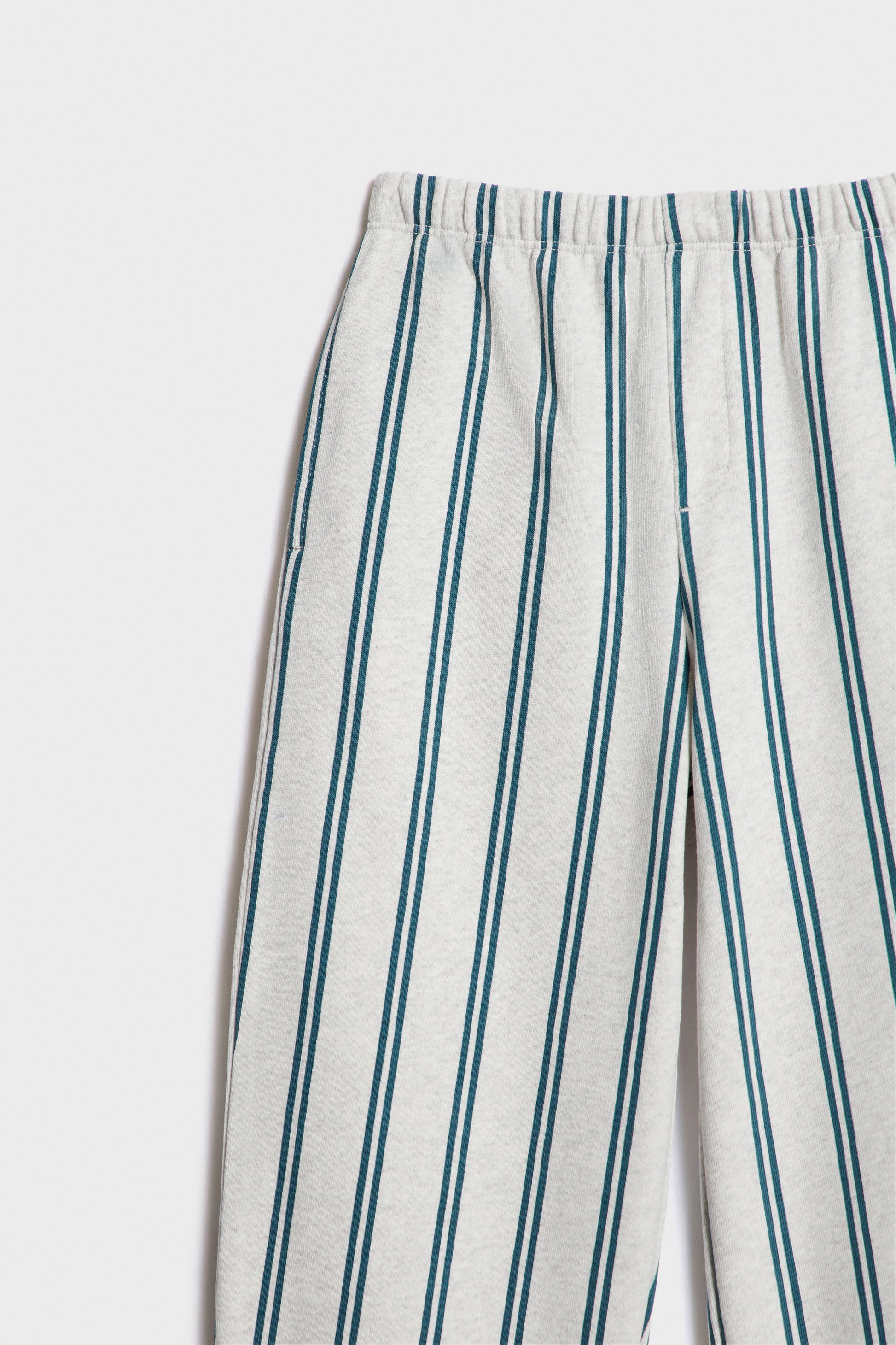 LIGHT GREY MELANGE