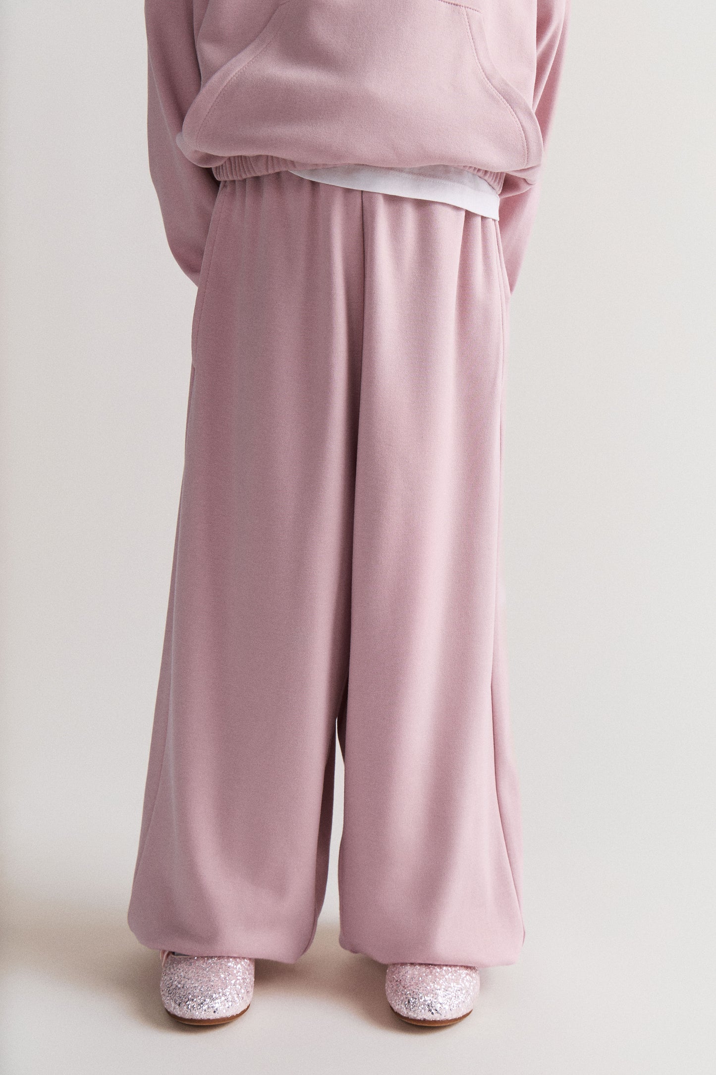 BRUSHED FINE-KNIT JOGGERS