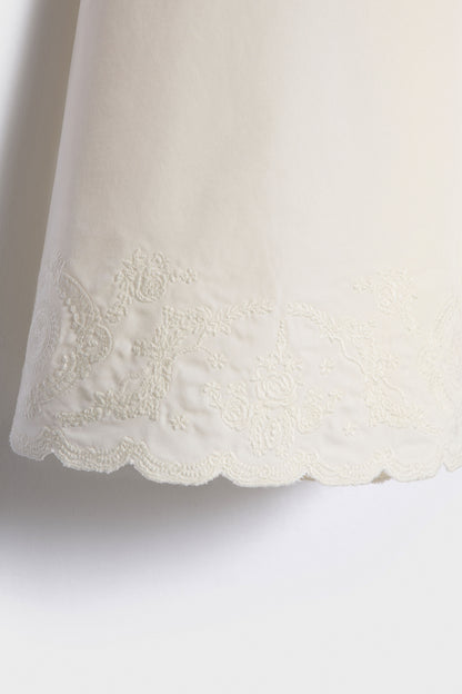 EMBROIDERY-DETAIL COTTON SKIRT