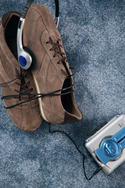 SUEDE SNEAKERS