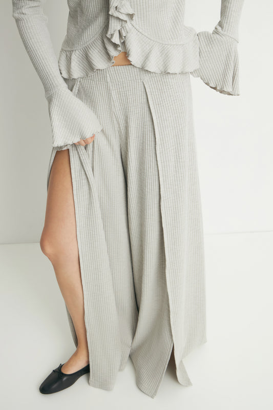 LIGHT GREY