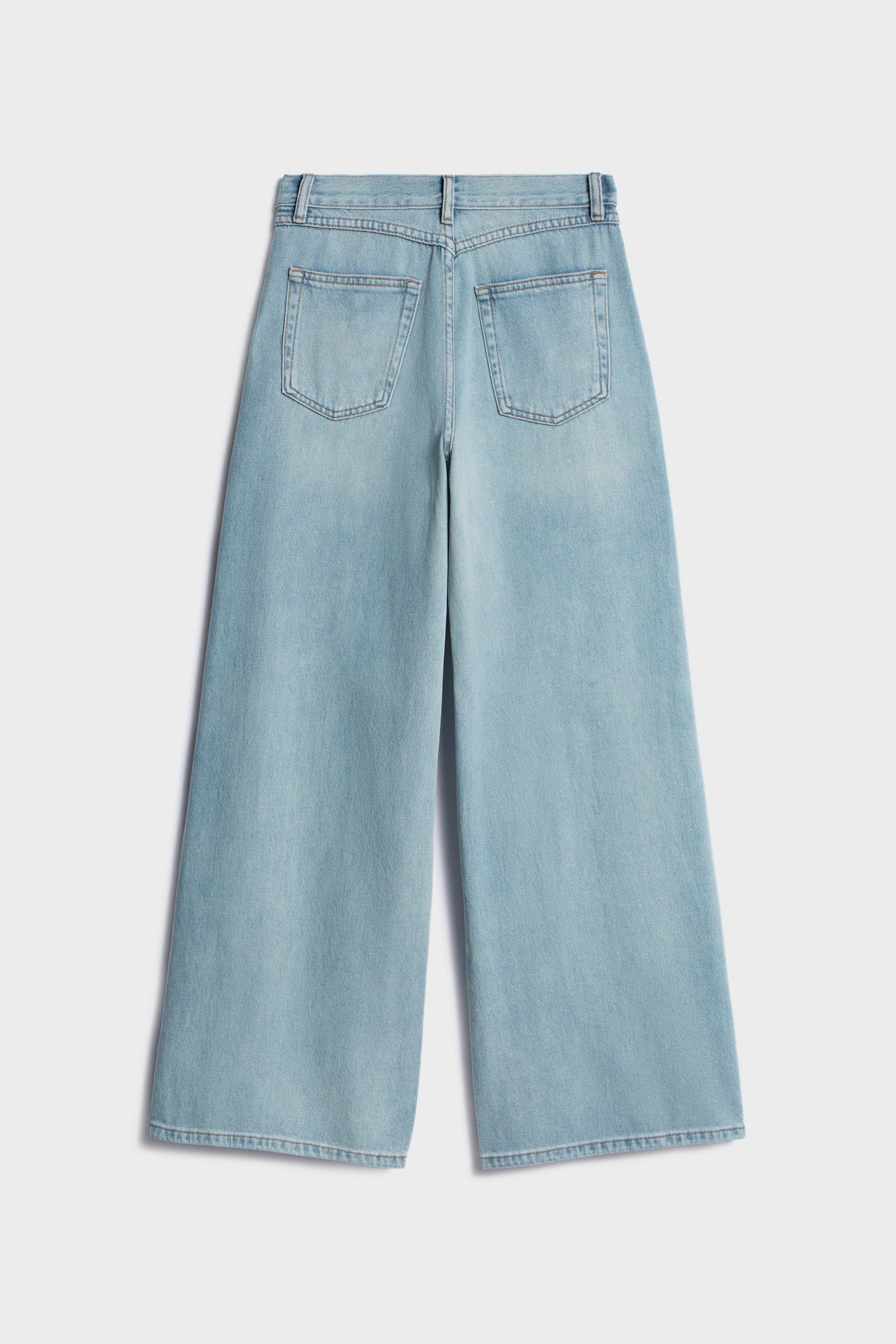 ANTIQUE BLUE