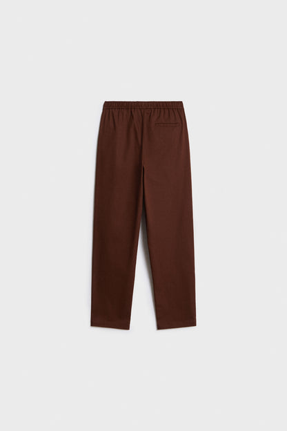 DARK BROWN