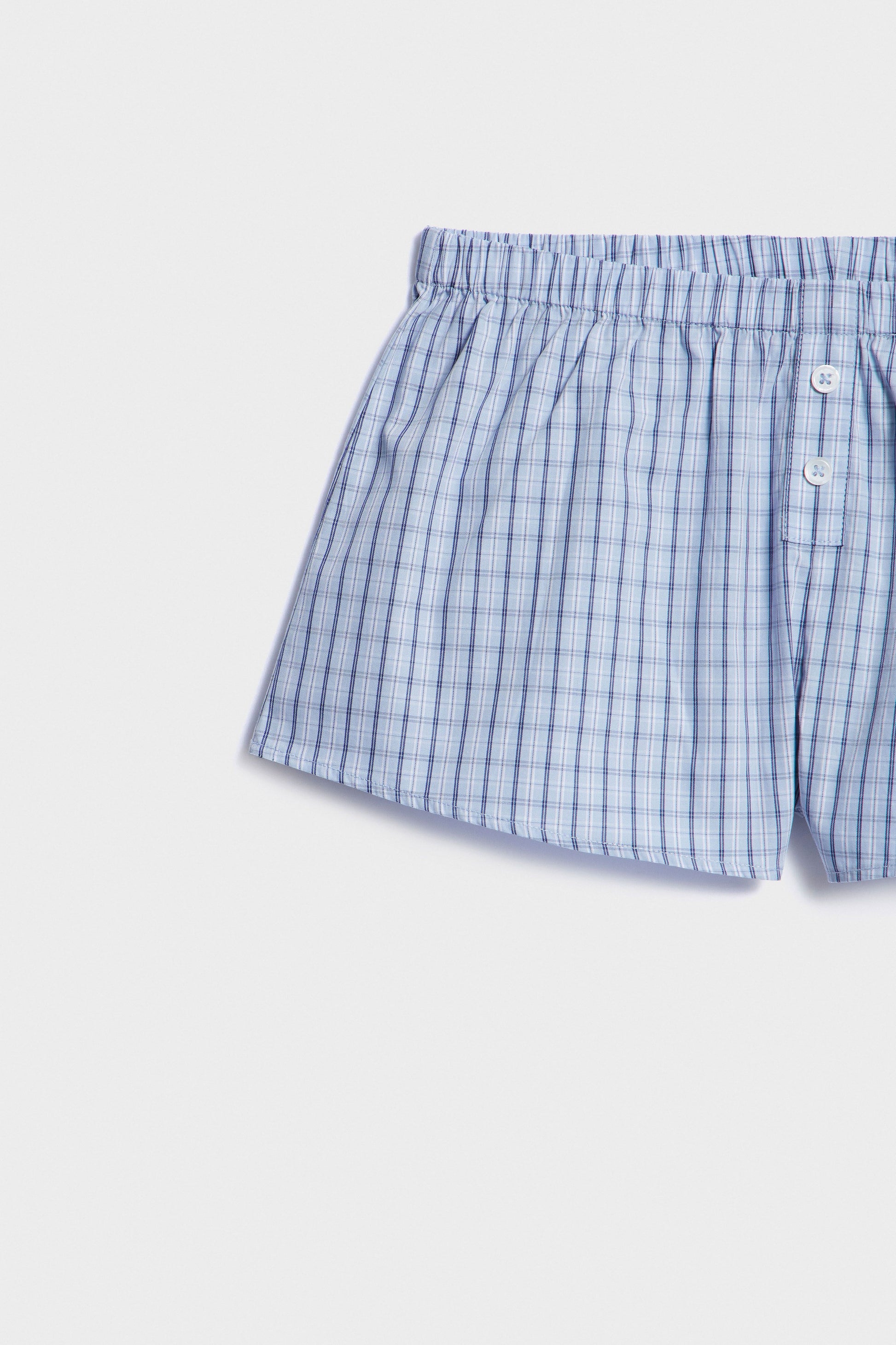 LIGHT BLUE/WHITE