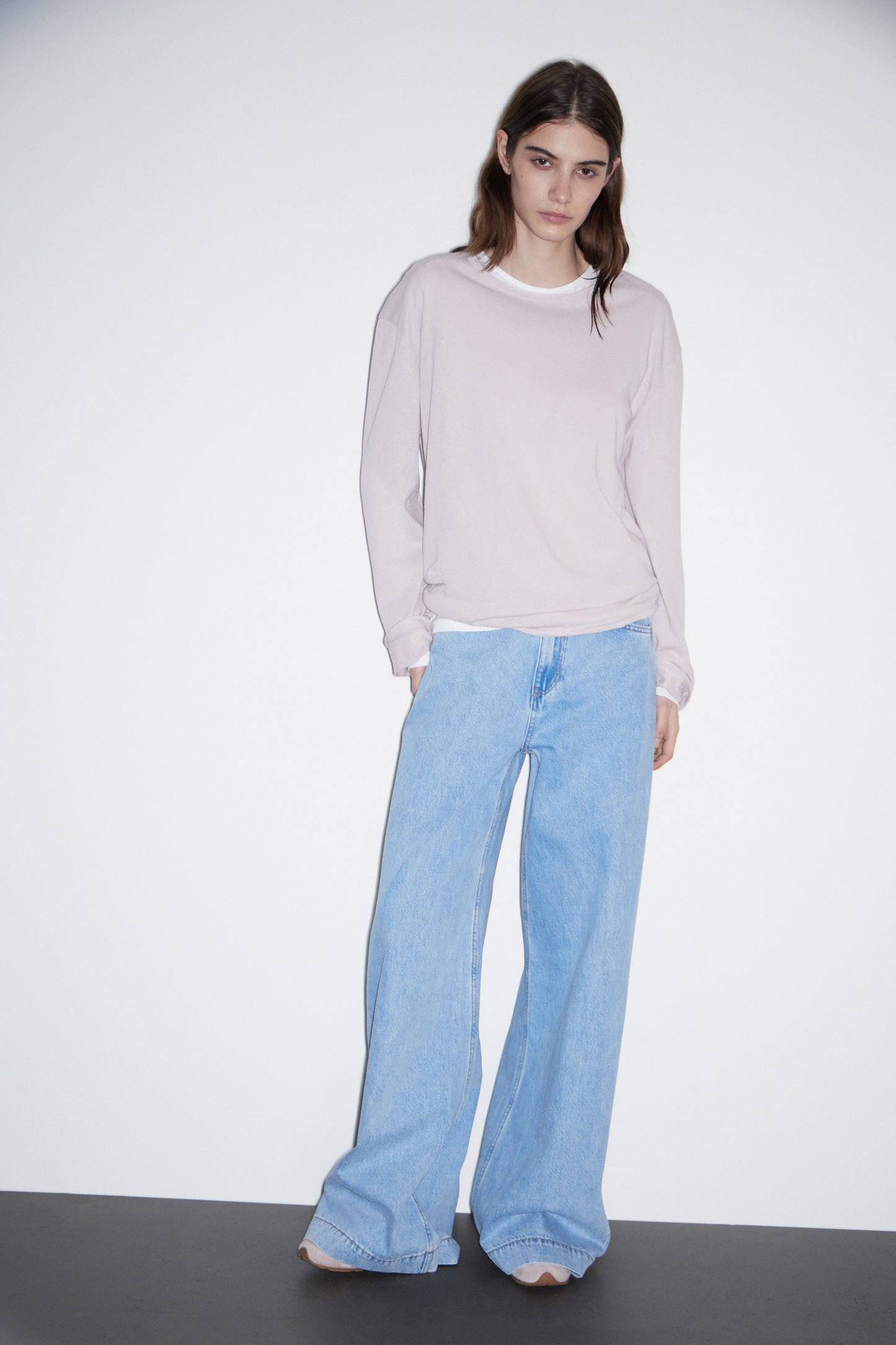 LIGHT PINK