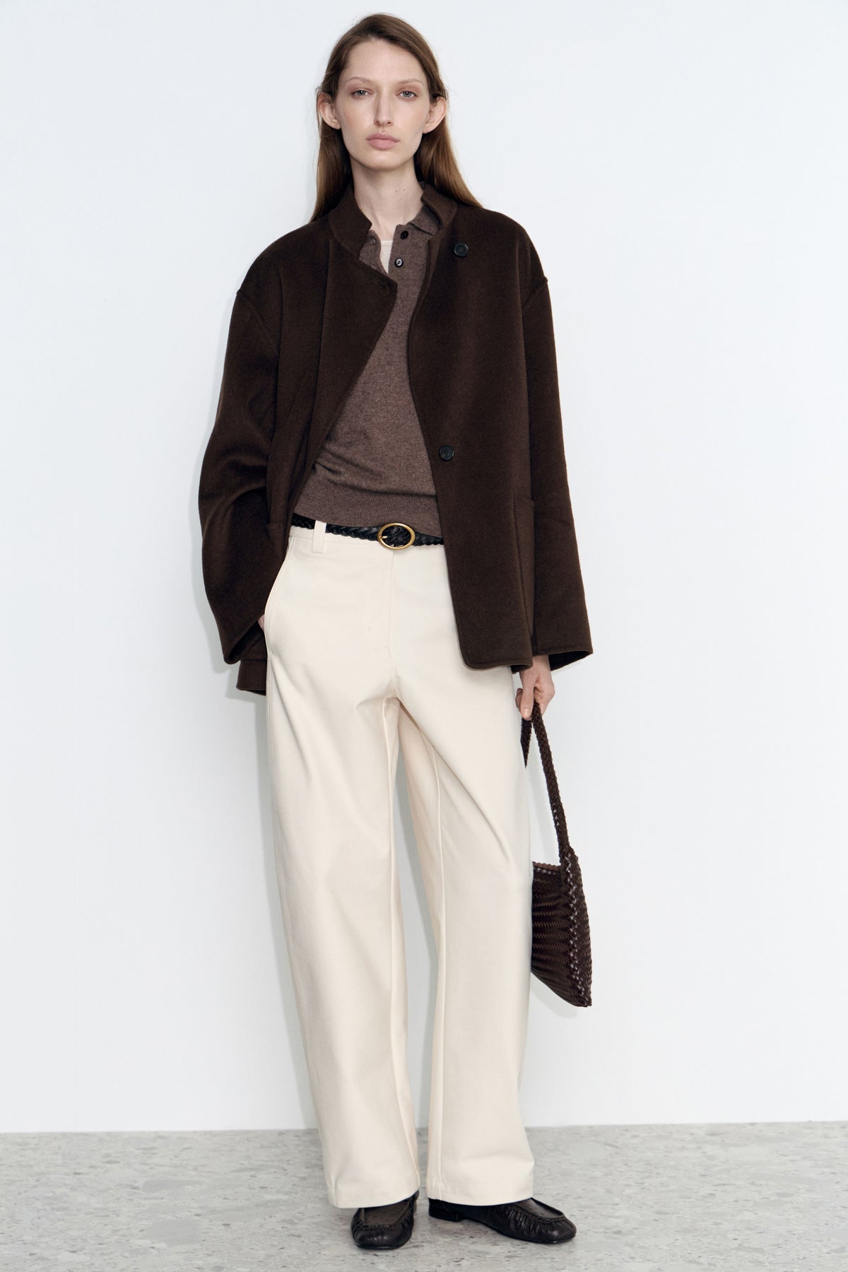 DARK BROWN