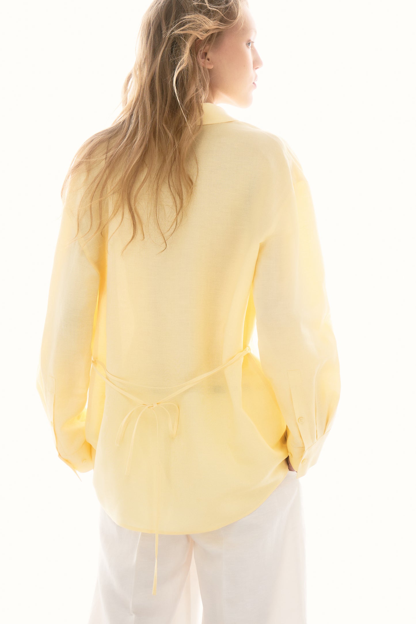 LIGHT YELLOW
