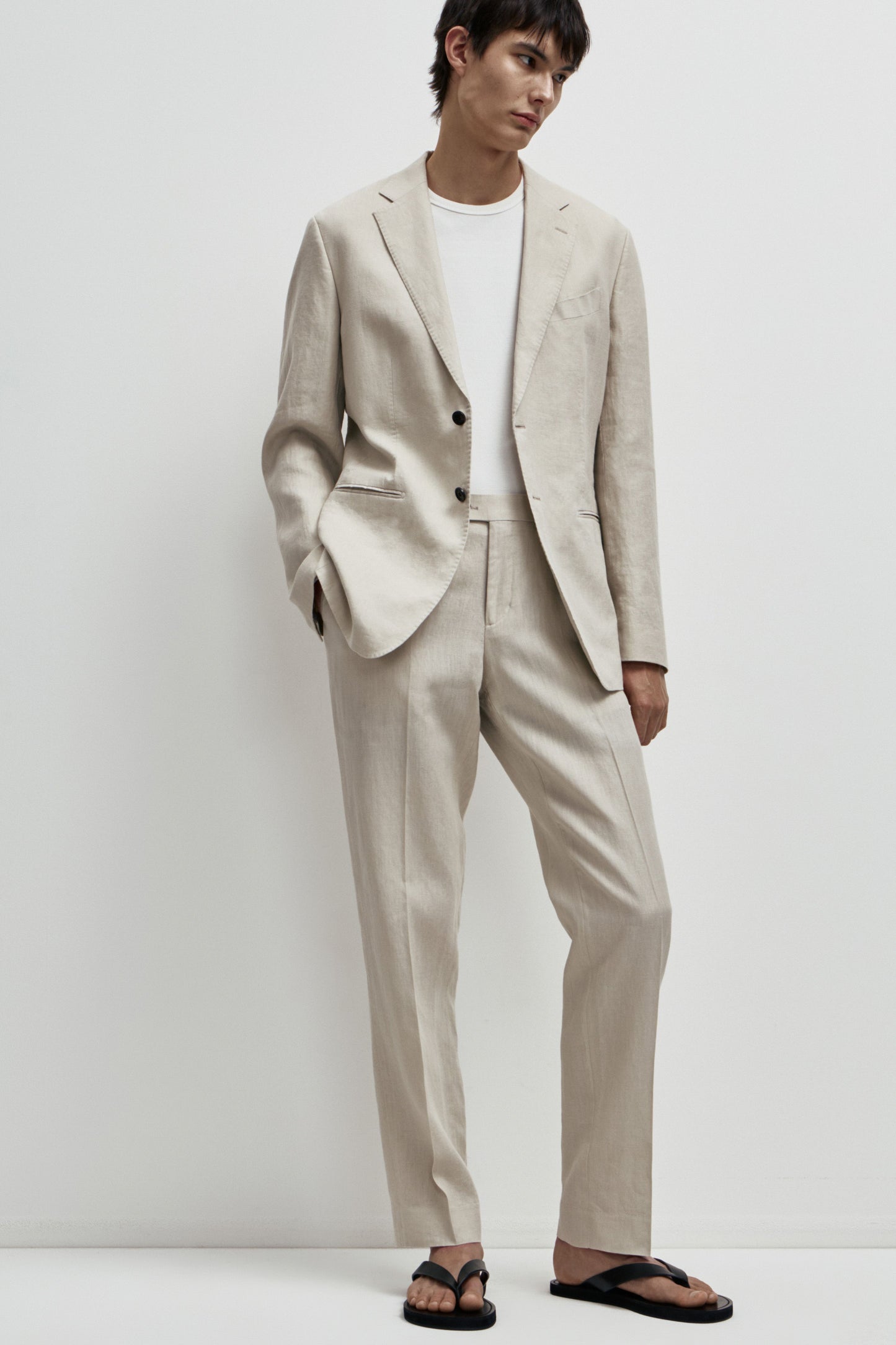 LIGHT BEIGE