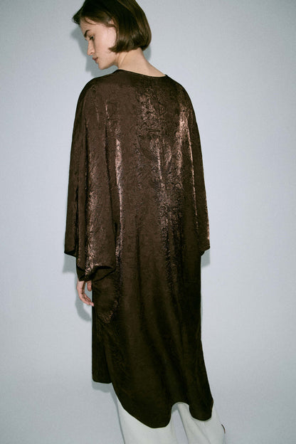 DARK BROWN