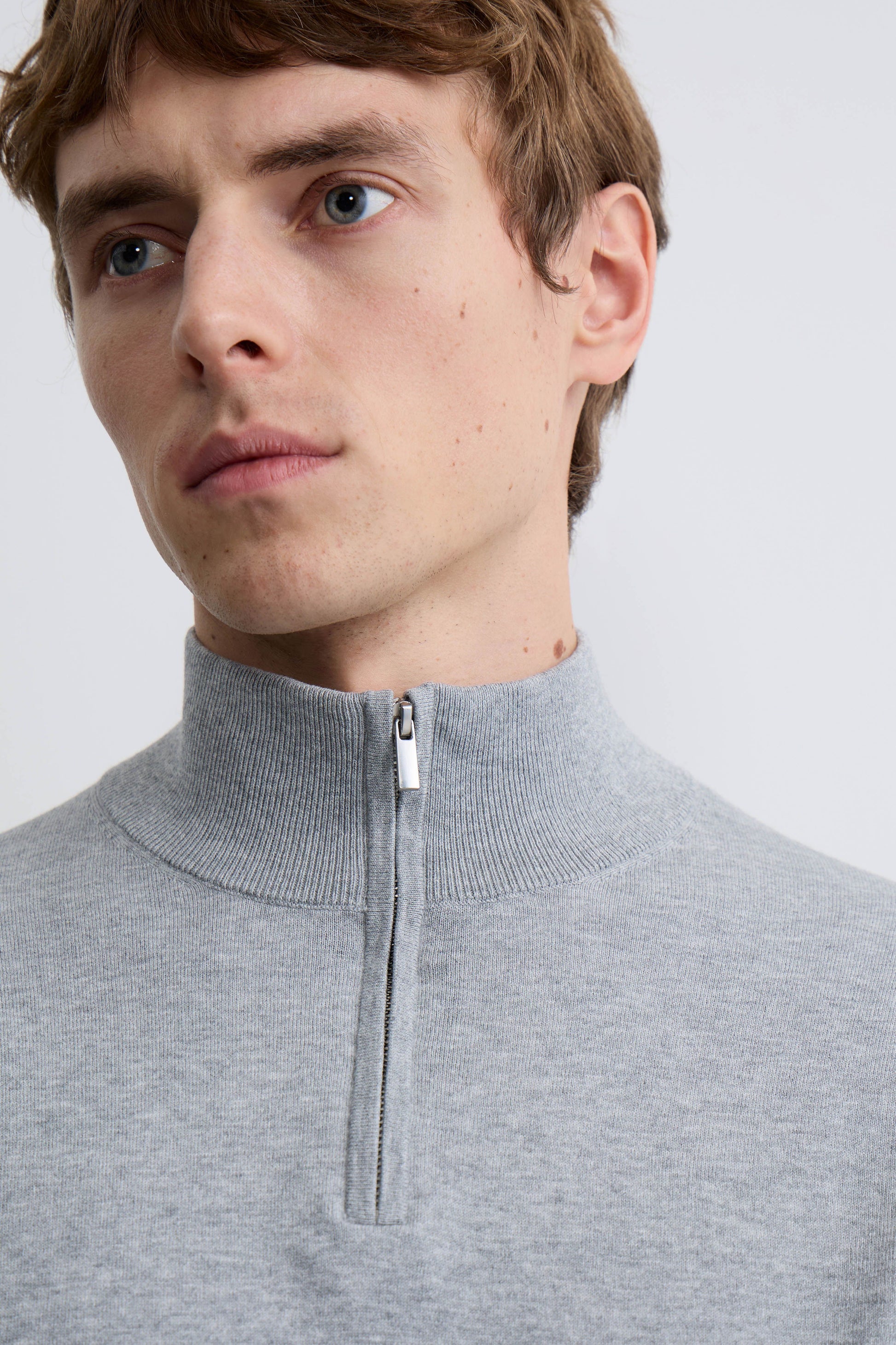 GREY MELANGE
