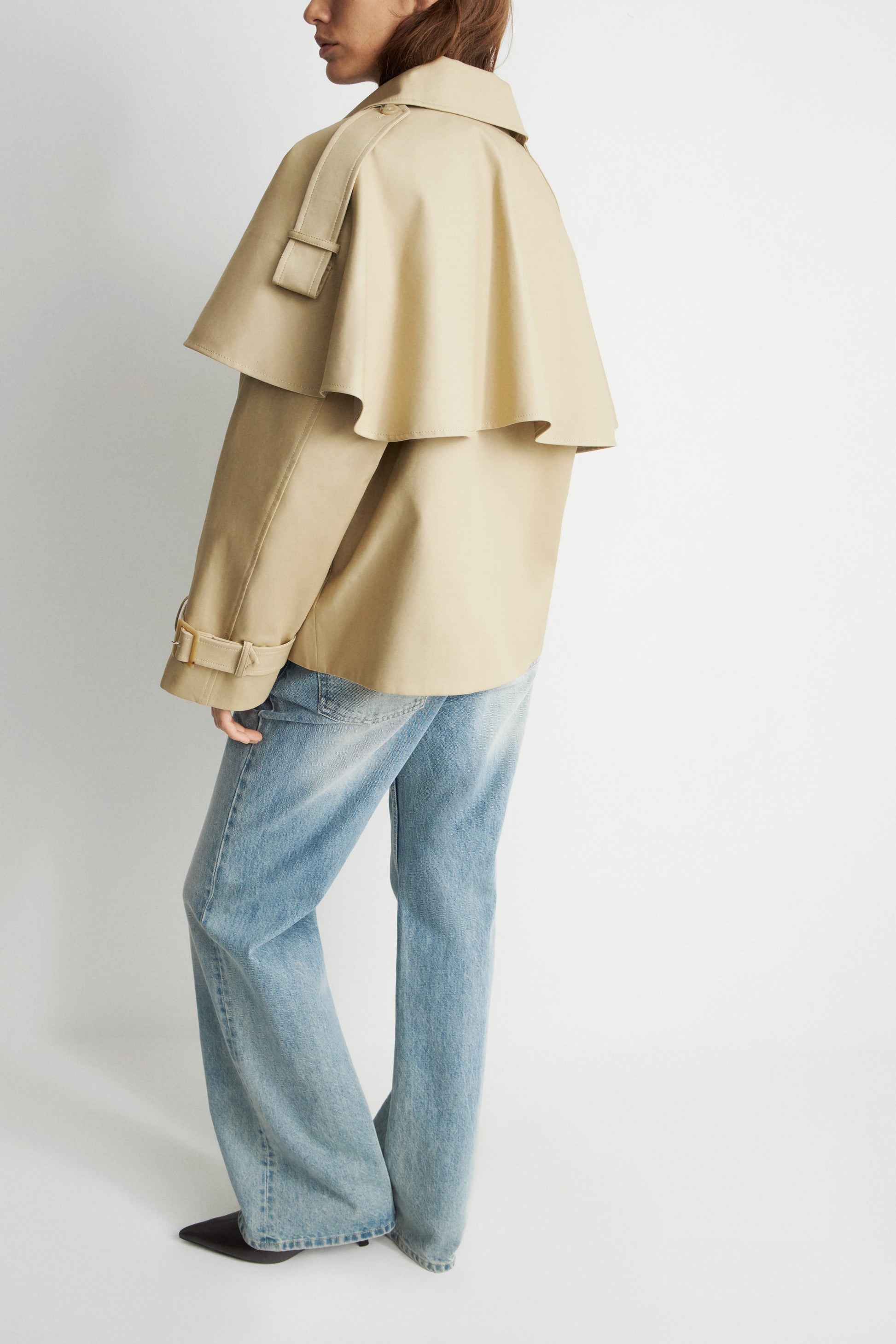 LIGHT OLIVE
