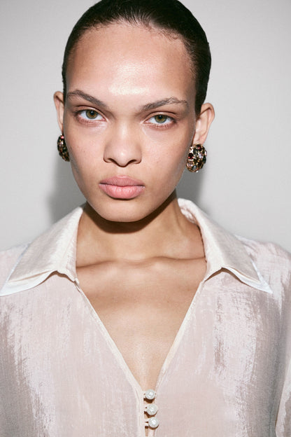 POWDER BEIGE
