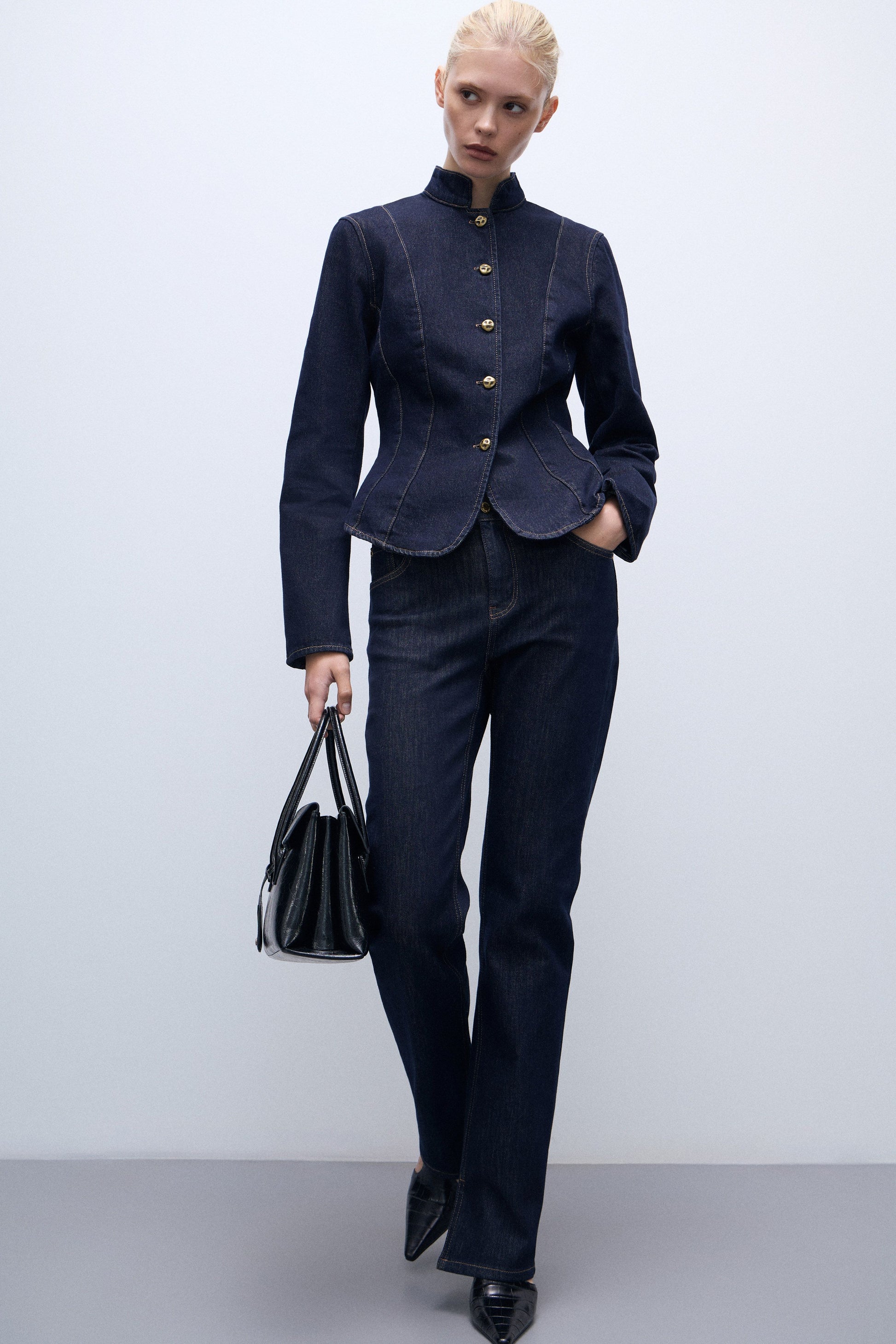 DARK BLUE