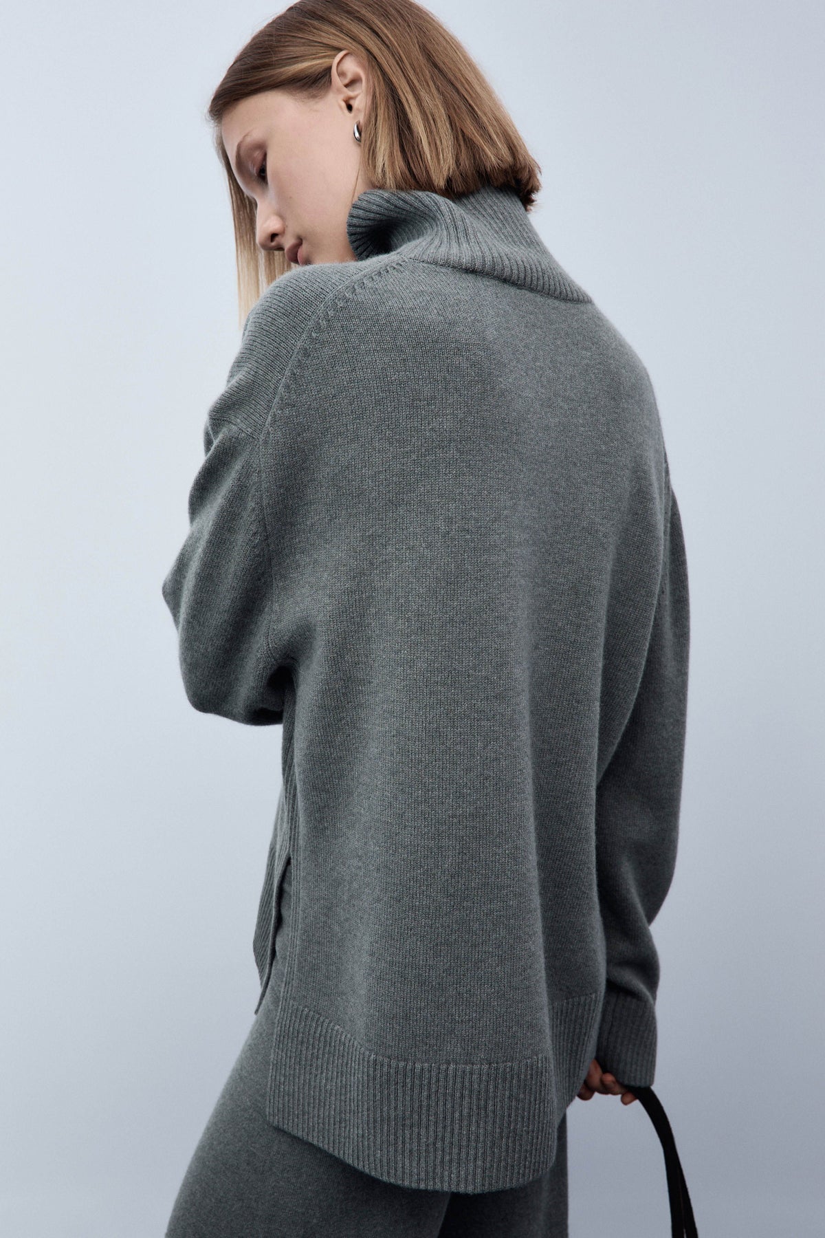 GRAY-GREEN